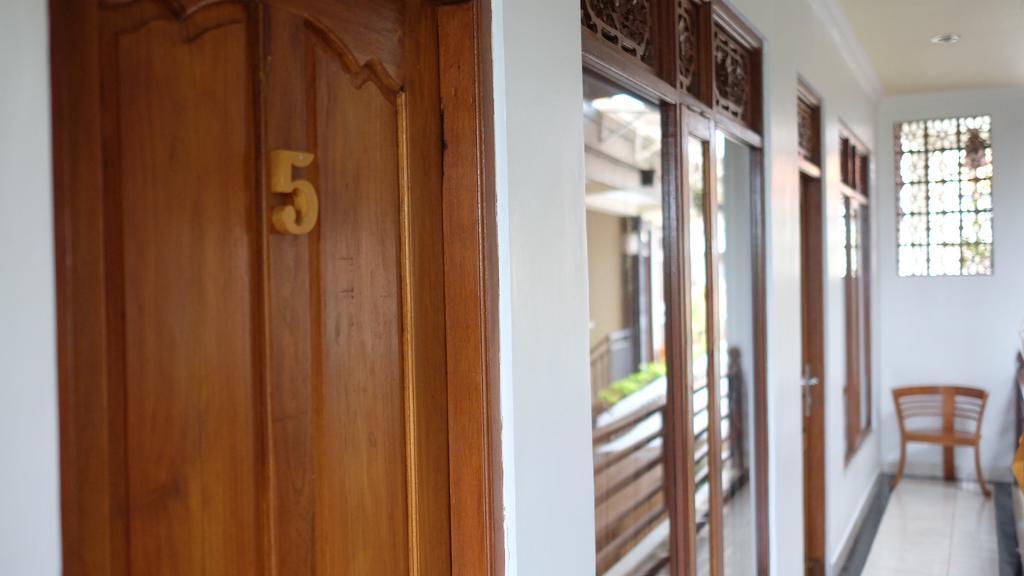 Ramaniya House Hotel Убуд Екстериор снимка